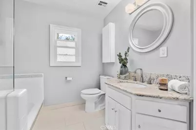 2116 S Cloverdale, Los Angeles, CA 90016 - Photo 29