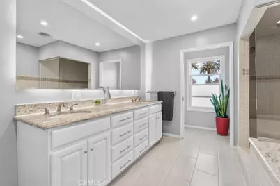 2116 S Cloverdale, Los Angeles, CA 90016 - Photo 25