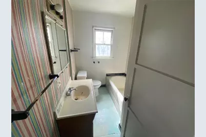 10958 S Budlong, Los Angeles, CA 90044 - Photo 11