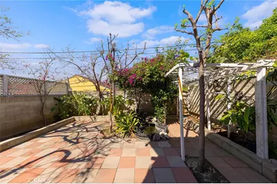 10427 Bodger, El Monte, CA 91733 - Photo 31