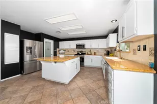 14395 Quail Ct, Fontana, CA 92336 - Photo 15