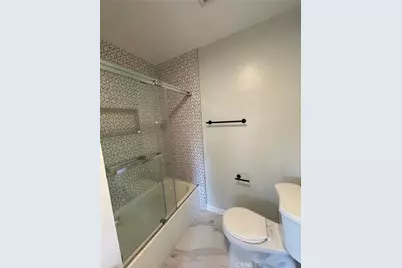 14560 Clark #102, Sherman Oaks, CA 91411 - Photo 11