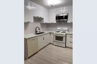 14560 Clark #102, Sherman Oaks, CA 91411 - Photo 17