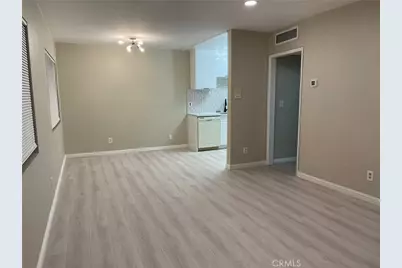 14560 Clark #102, Sherman Oaks, CA 91411 - Photo 21