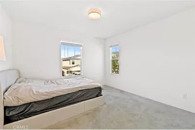 16746 Stags Leap, Fontana, CA 92336 - Photo 29