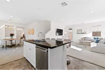 16746 Stags Leap, Fontana, CA 92336 - Photo 11