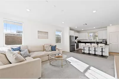 16746 Stags Leap, Fontana, CA 92336 - Photo 7