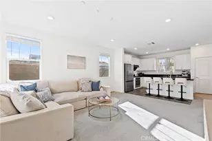 16746 Stags Leap, Fontana, CA 92336 - Photo 7