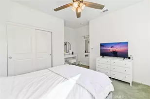 16746 Stags Leap, Fontana, CA 92336 - Photo 19