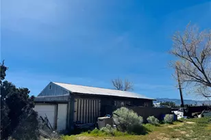 9616 Schlitz, Phelan, CA 92371 - Photo 5