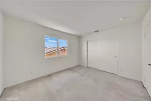 14599 Maverick Pl, Victorville, CA 92394 - Photo 5