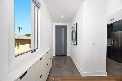 125 Hurlbut #209, Pasadena, CA 91105 - Photo 3