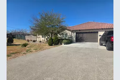 10438 7th, Hesperia, CA 92345 - Photo 1