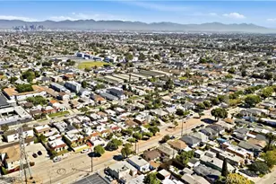 832 W 98th, Los Angeles, CA 90044 - Photo 25