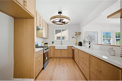 832 W 98th, Los Angeles, CA 90044 - Photo 5