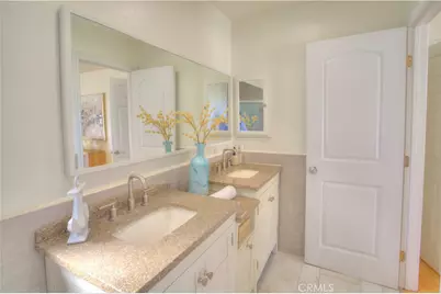 205 Violet #D, Monrovia, CA 91016 - Photo 17