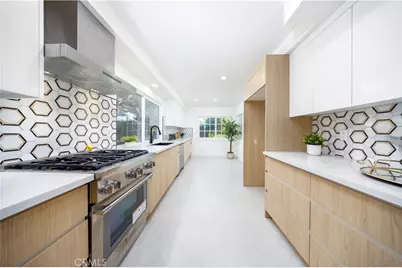 19421 Sierra Lago, Irvine, CA 92603 - Photo 13