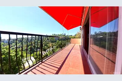 633 Sunnyhill Drive, Los Angeles, CA 90065 - Photo 13