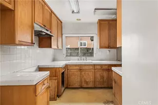 2514 Exposition, Los Angeles, CA 90018 - Photo 13