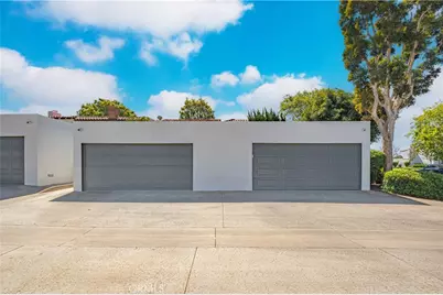2214 Vista Hogar, Newport Beach, CA 92660 - Photo 31