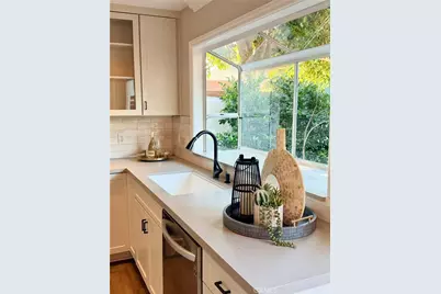 2214 Vista Hogar, Newport Beach, CA 92660 - Photo 17