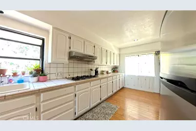 641 Sunnyhill Drive, Los Angeles, CA 90065 - Photo 15