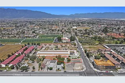 8464 Cypress Avenue, Fontana, CA 92335 - Photo 17