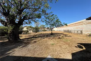 8464 Cypress Ave, Fontana, CA 92335 - Photo 5