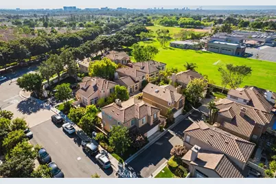 43 Del Carlo, Irvine, CA 92606 - Photo 31