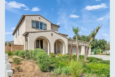 2675 Half Dome Ct, Jurupa, CA 92509 - Photo 3