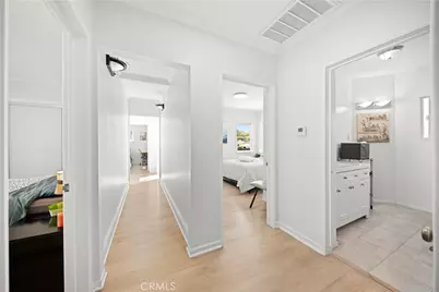 590 N Daisy Ave, Pasadena, CA 91107 - Photo 15
