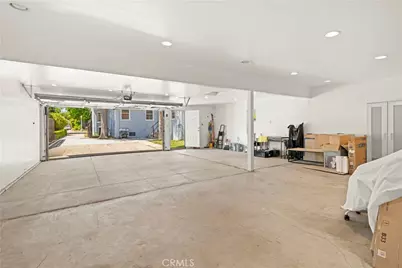 590 N Daisy Ave, Pasadena, CA 91107 - Photo 27