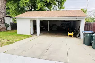 590 N Daisy Ave, Pasadena, CA 91107 - Photo 29