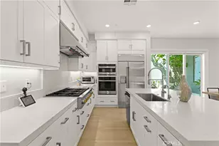 259 Chorus, Irvine, CA 92618 - Photo 31