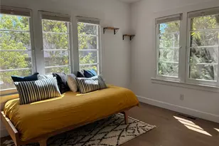 1195 N Chester Ave, Pasadena, CA 91104 - Photo 23