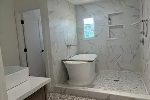 1195 N Chester Ave, Pasadena, CA 91104 - Photo 33