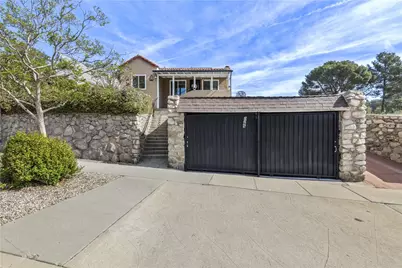 2389 Mayfield Avenue, Montrose, CA 91020 - Photo 31