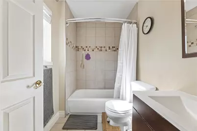 2389 Mayfield Avenue, Montrose, CA 91020 - Photo 23