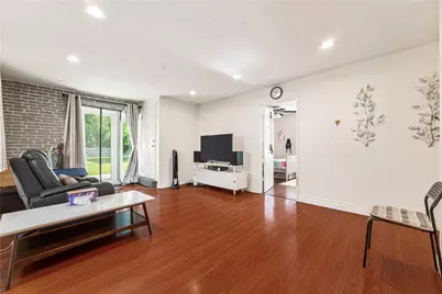 2389 Mayfield Avenue, Montrose, CA 91020 - Photo 17