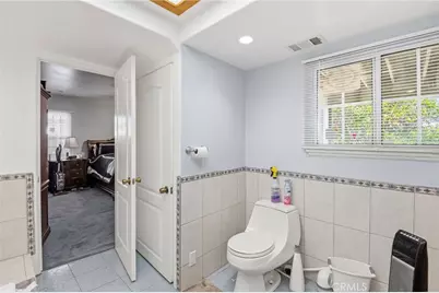 3807 Floresta, View Park, CA 90043 - Photo 51