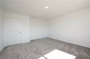 12574 Hanna Ct, Victorville, CA 92392 - Photo 23