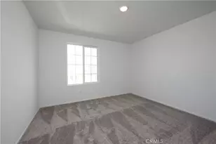 12574 Hanna Ct, Victorville, CA 92392 - Photo 17