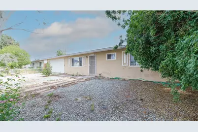 43441 Acacia, Hemet, CA 92544 - Photo 3