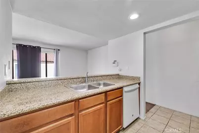 1136 W Blaine Street #203, Riverside, CA 92507 - Photo 19