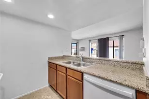 1136 W Blaine St, Riverside, CA 92507 - Photo 17