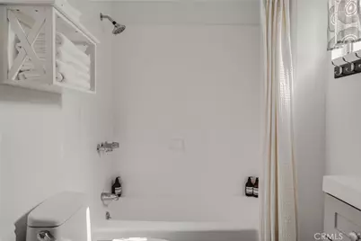 654 S Soto St, Los Angeles, CA 90023 - Photo 29