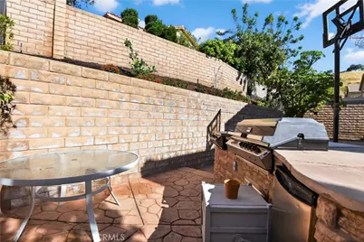 2621 Fallen Leaf Court, Simi Valley, CA 93063 - Photo 5