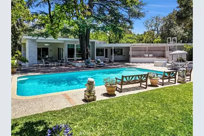 935 Hillcrest, Pasadena, CA 91106 - Photo 41