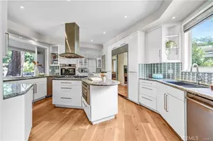 935 Hillcrest, Pasadena, CA 91106 - Photo 27