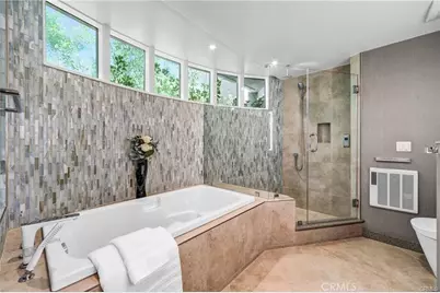 935 Hillcrest, Pasadena, CA 91106 - Photo 35